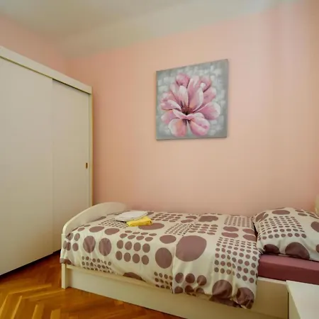 Apartamento Luka
